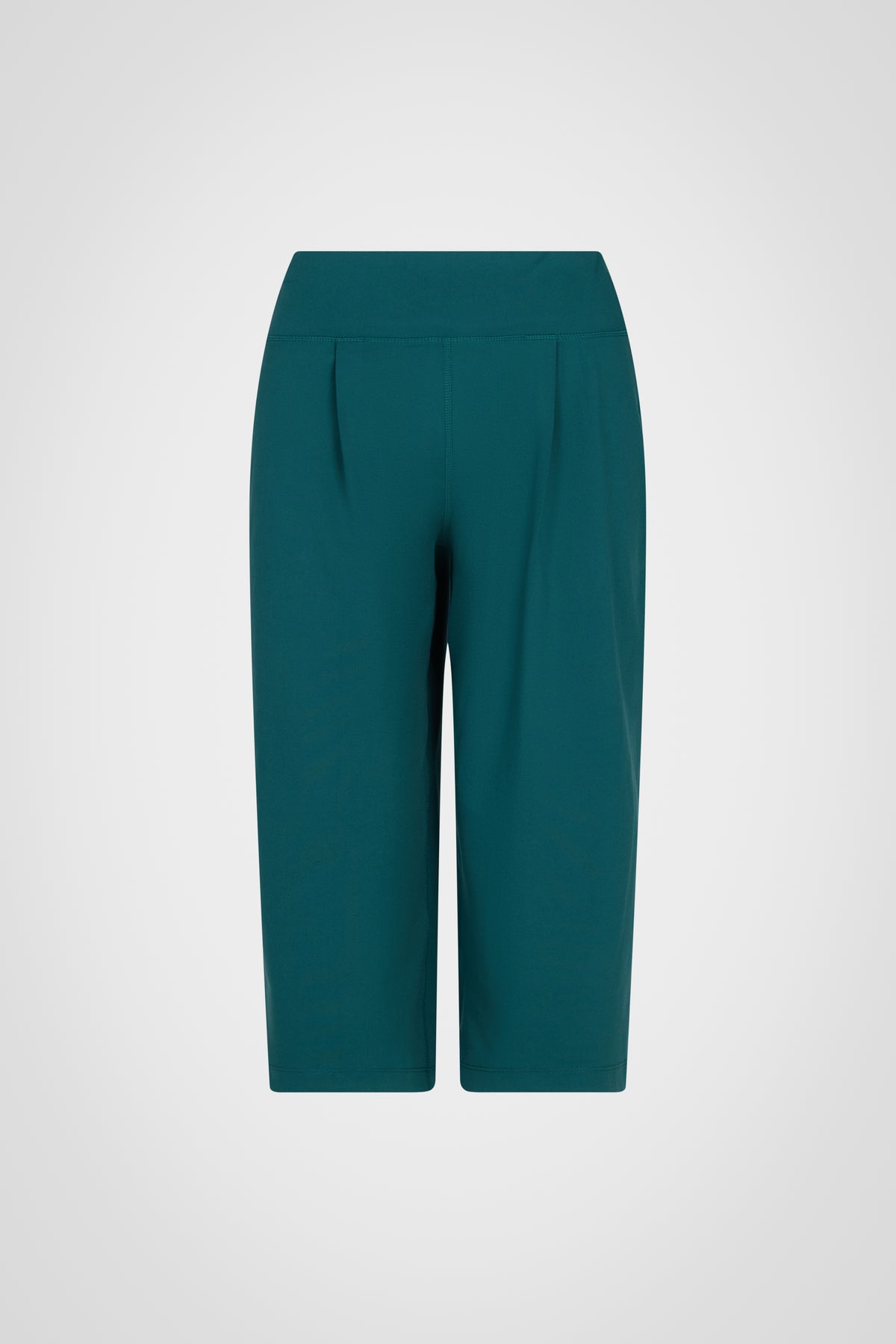 Avenza Pleated Capri