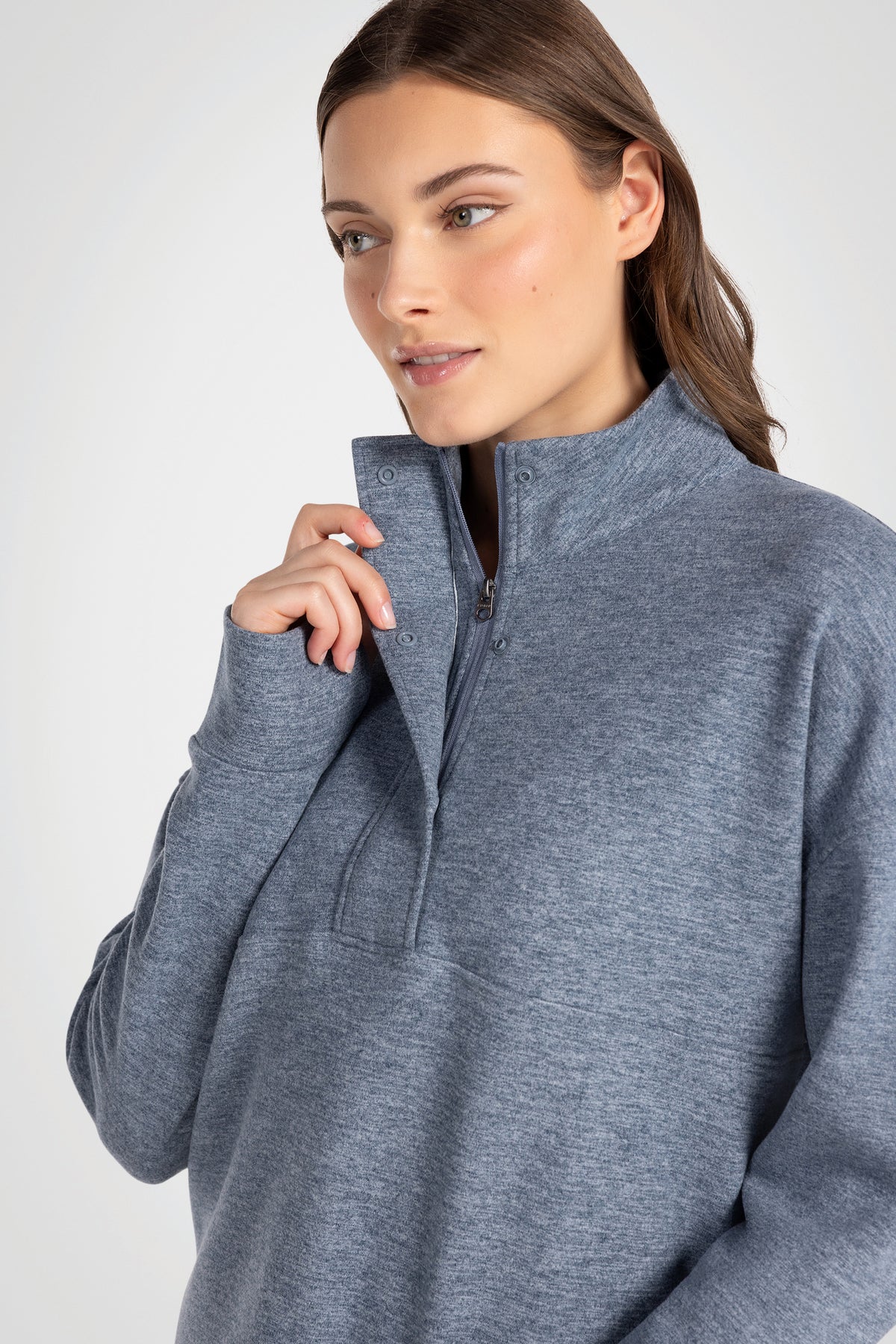 Studio Mock Demi-Zip