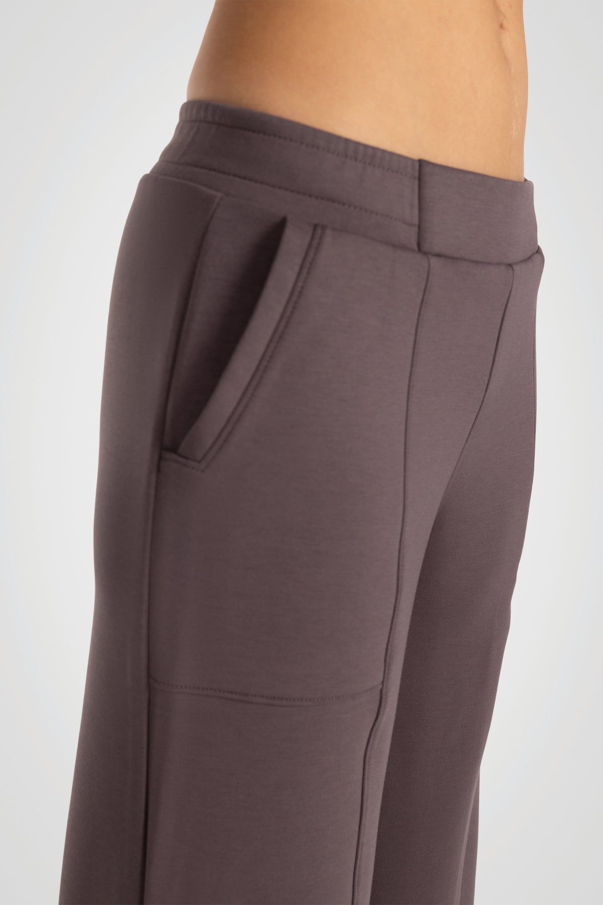 Welt Ease Pant