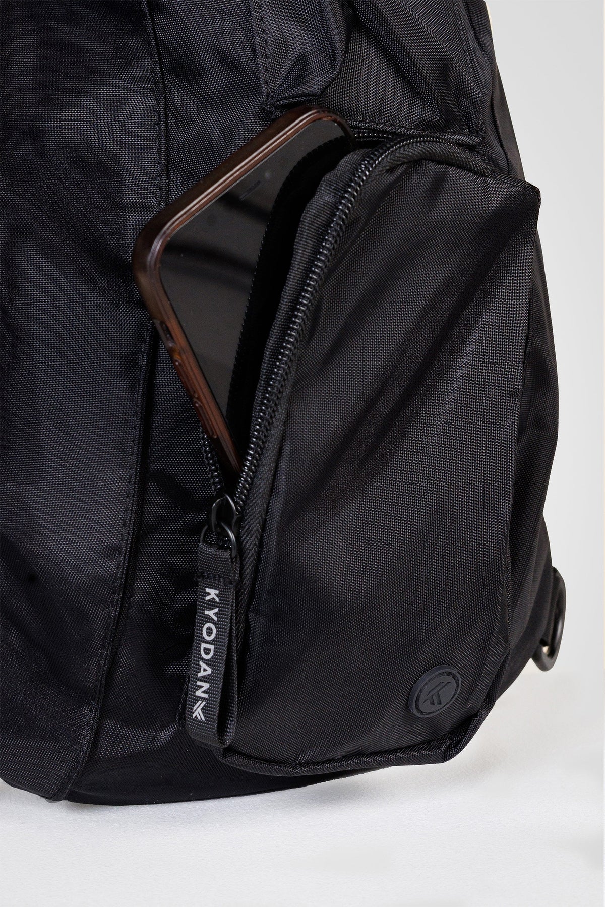 Edge Sling Pack