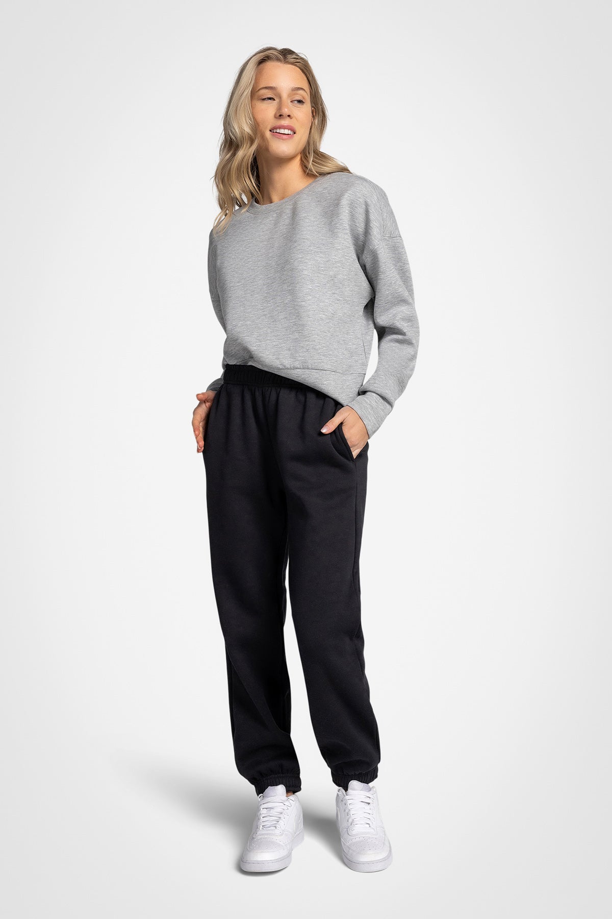Fleece Jogger with Drawstring – 28”