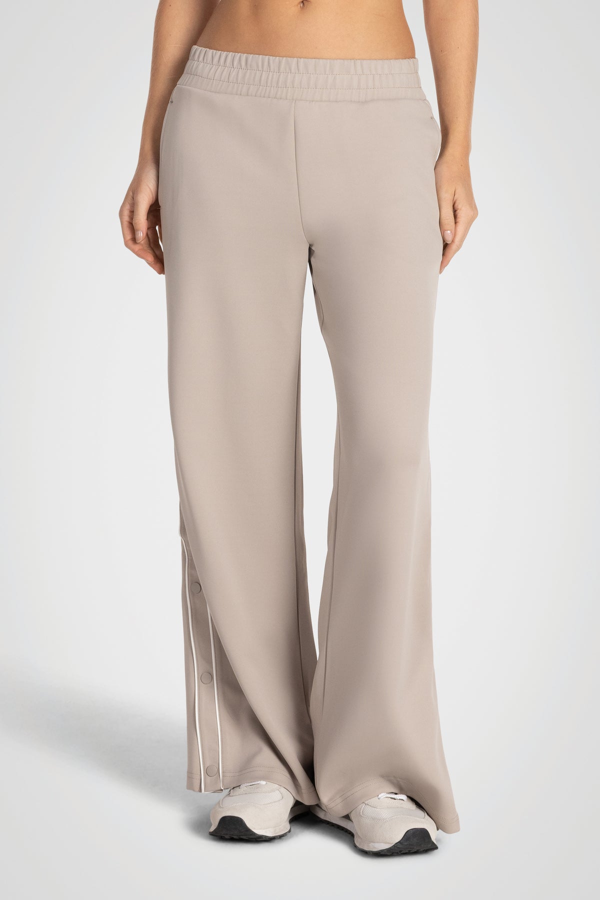 Snapline Wide Leg Pant