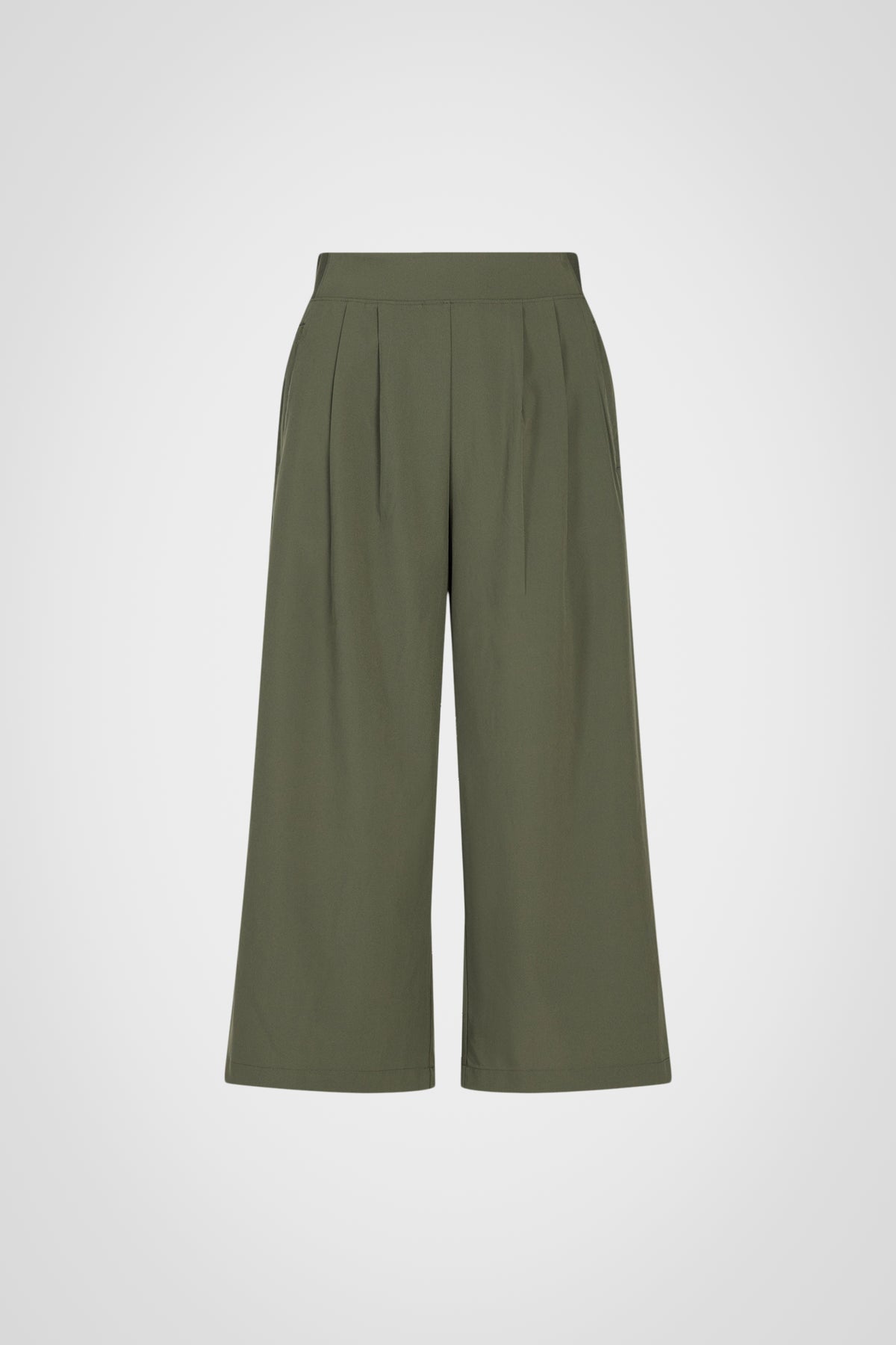 BreezeFlow Wide Leg Capri