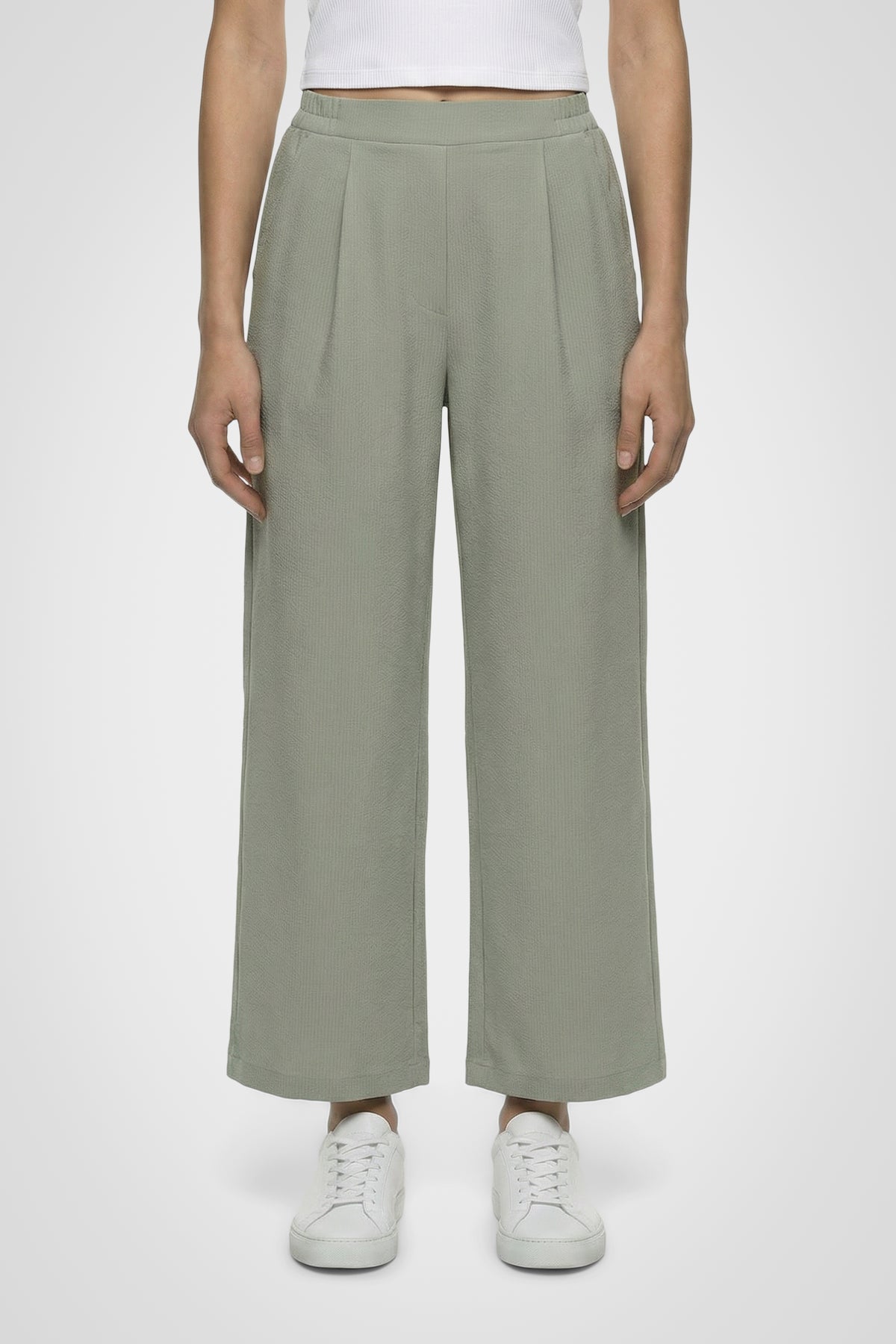 Pantalon court large en seersucker