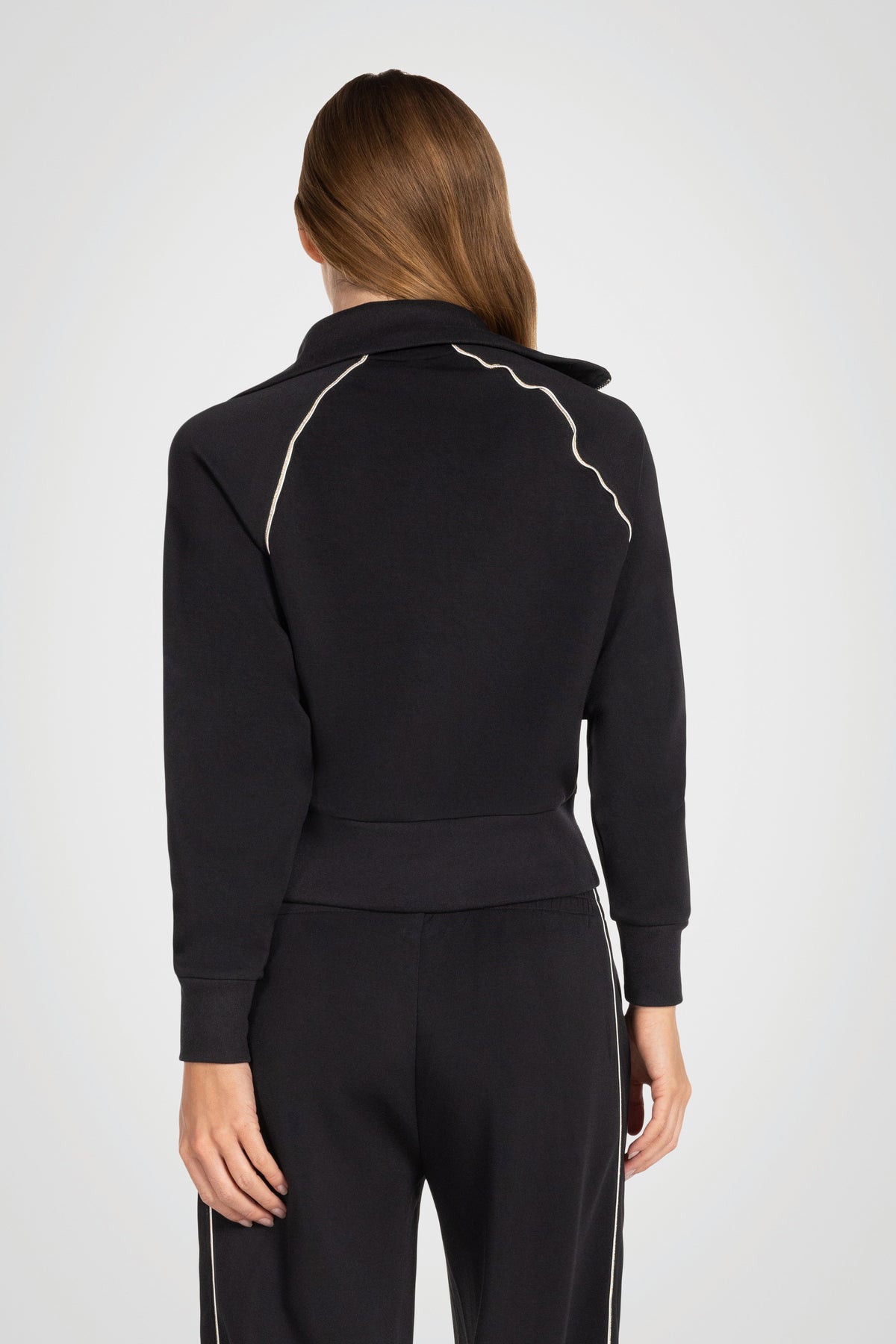Wildline Track Jacket
