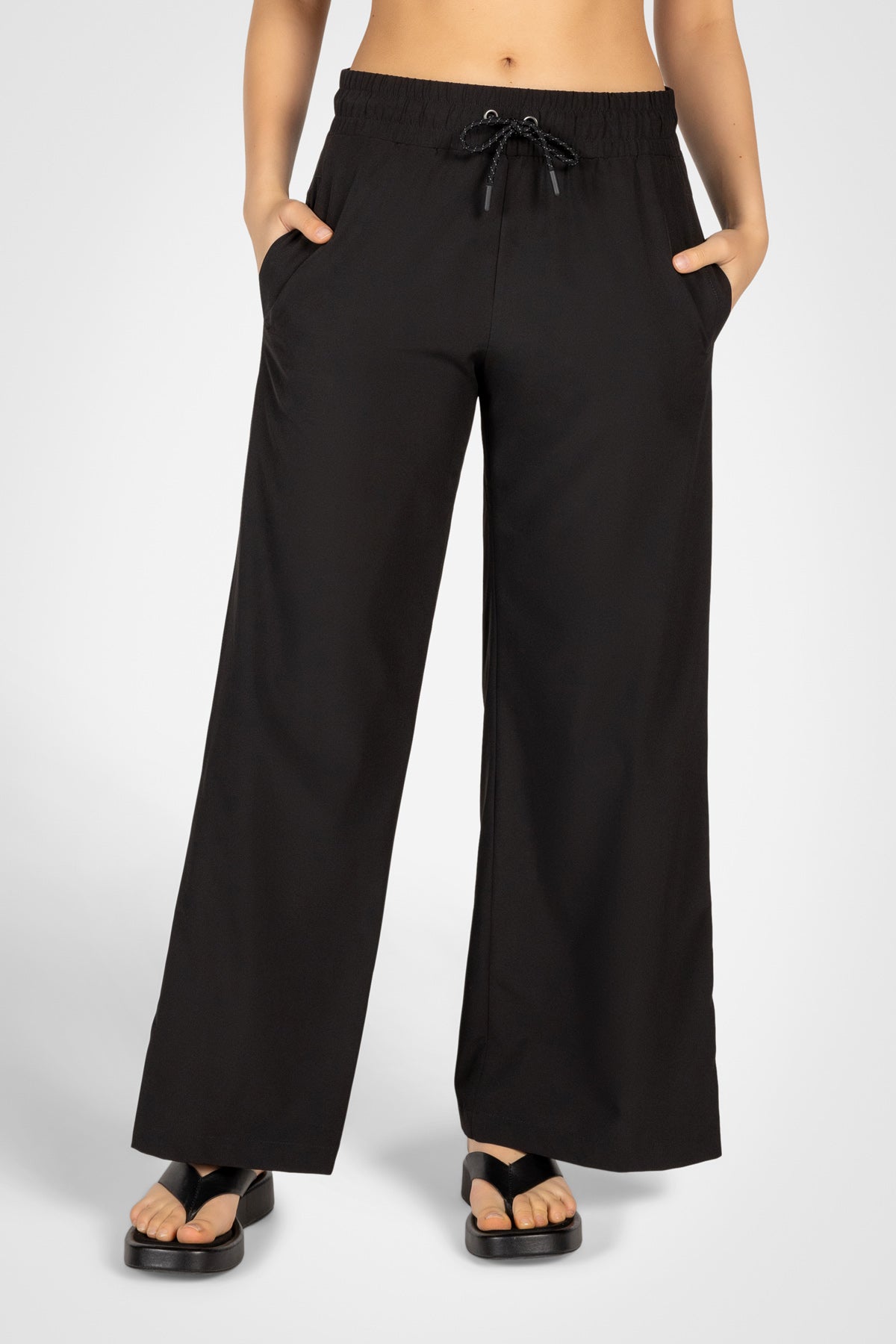 Side Snap Wide Trail Pant